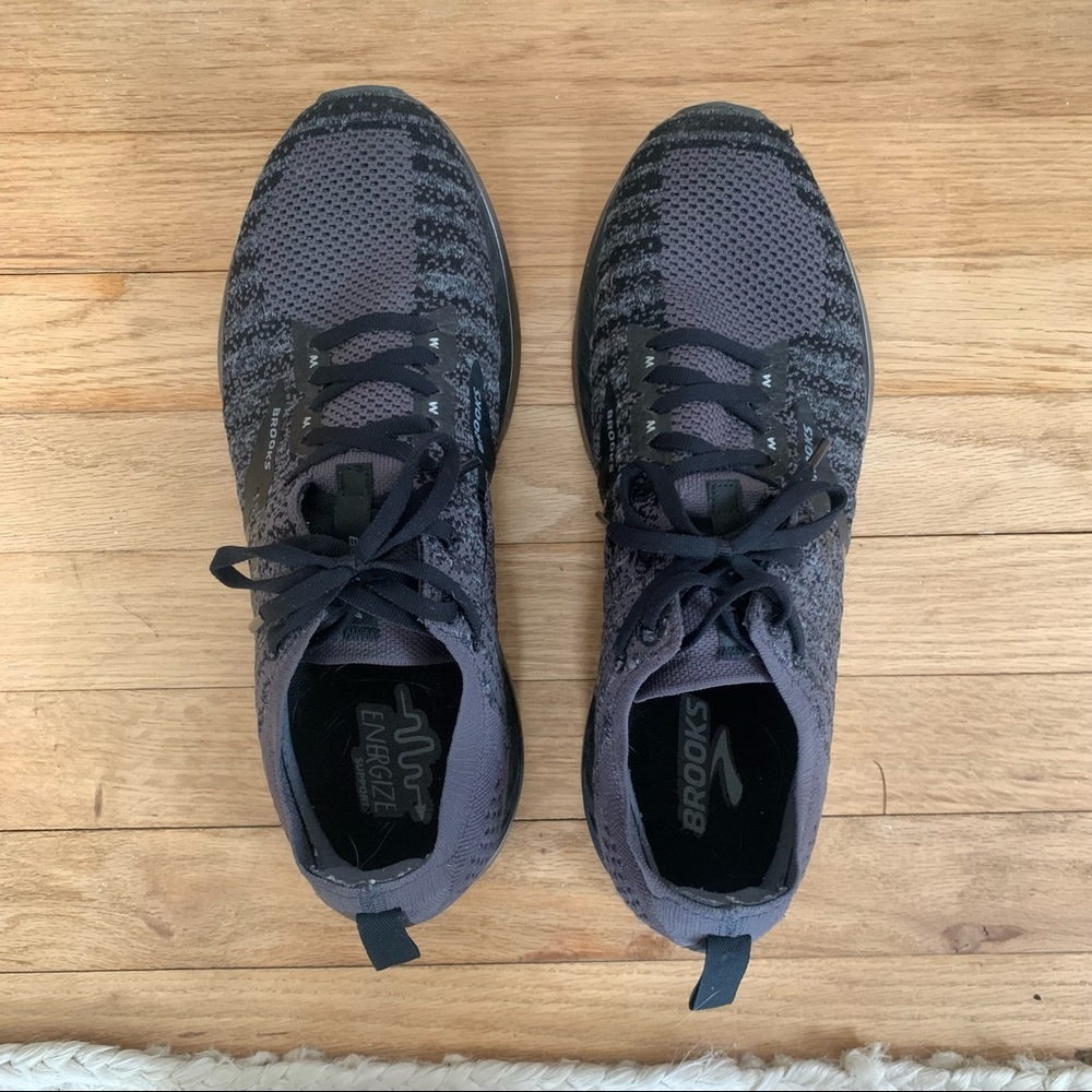 SOLD ❌ Men’s Brooks Bedlam 2 Running Sneakers